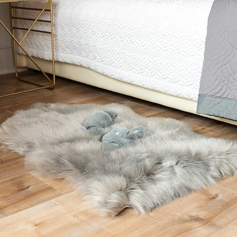 Soft Shaggy Faux Fur Rug Non-Slip Floor Mat